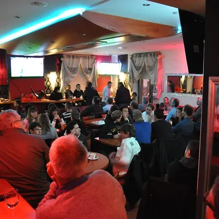 Stadtcafe-hotel * Kelsterbach