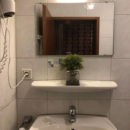 Stadtcafe-hotel Hotel *