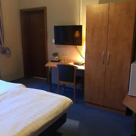 Stadtcafe-hotel *